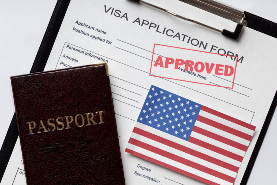 How to Apply For a U.S. Visa